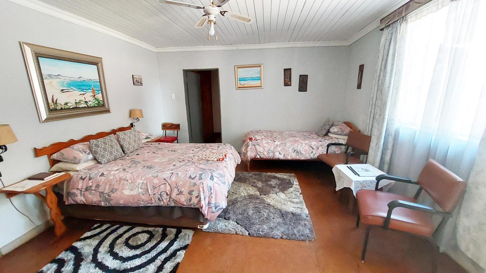 The Shoe Guest House Draasloot Bagian luar foto